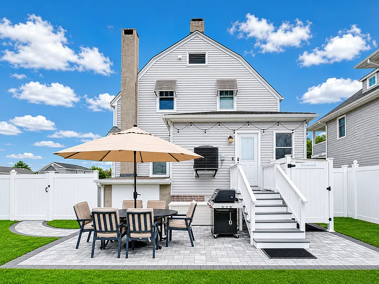 301 Atlantic Ave — Photo 22
