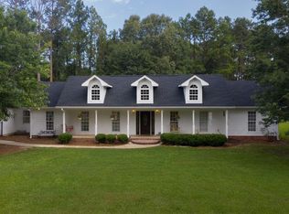 24 Huguley Rd, Opelika, AL 36804