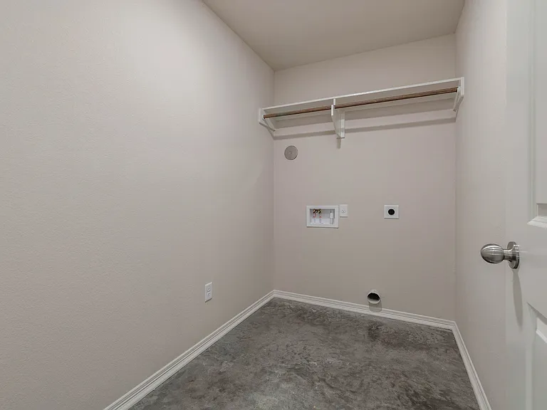 2807 Messenger Way — Photo 15