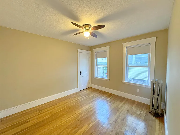 16 Irvington Rd #2 — Photo 9