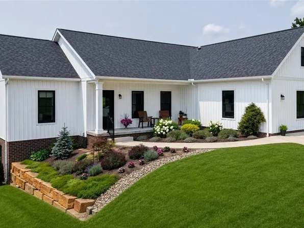 5311 Osprey Dr, Millersburg, OH 44654
