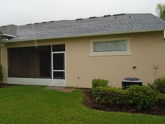 4th image of 5840 Claiborne St #0