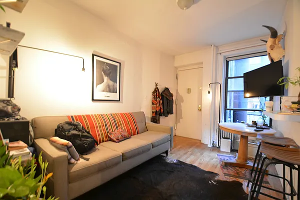 Rented by Keller Williams NYC | media 6