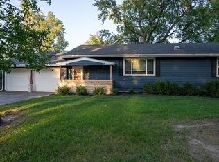 1621 N 85th St, Omaha, NE 68114
