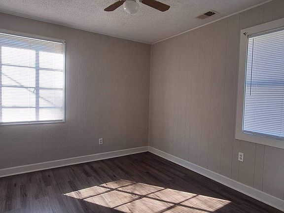 5th image of 4095 Wales Ave