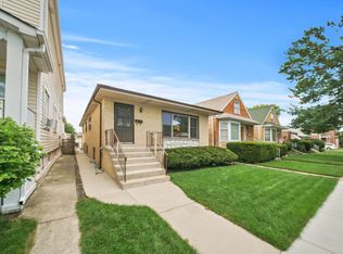 5444 N Neenah Ave, Chicago, IL 60656
