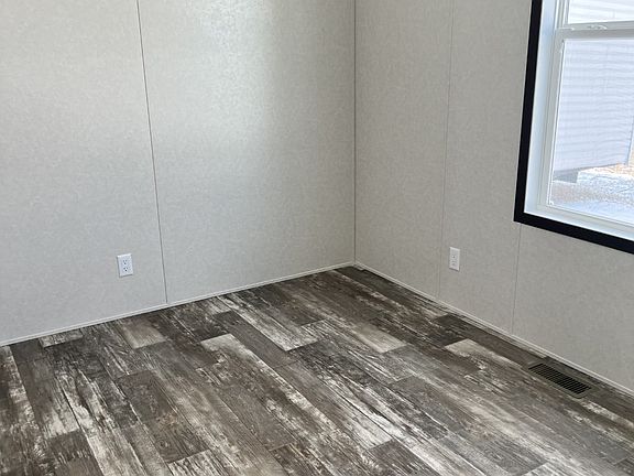 5th image of 333 E Lakewood Blvd #53