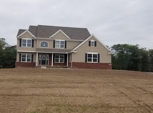 7954 Whirlaway Dr, Saline, MI 48176