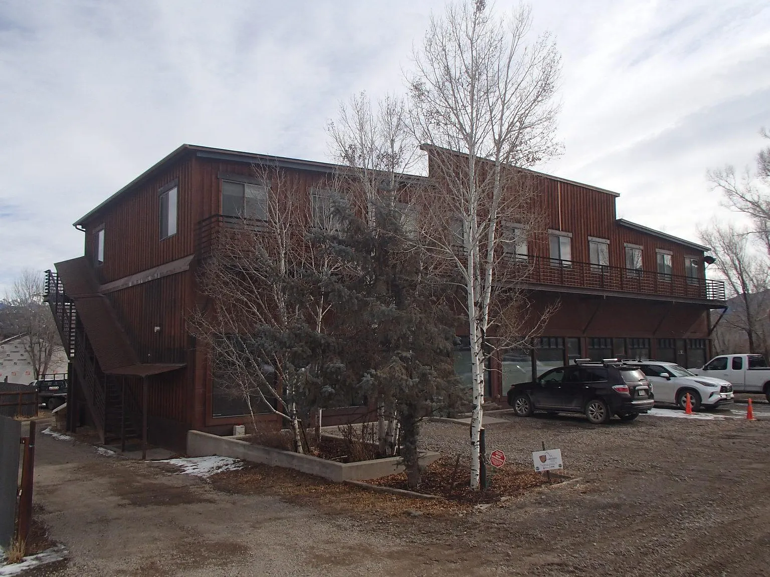 2 bed, 750 sqft, $1,400 — Photo 1