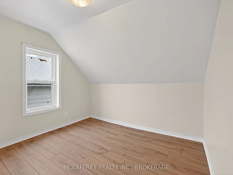 45 Isabella St E — Photo 12