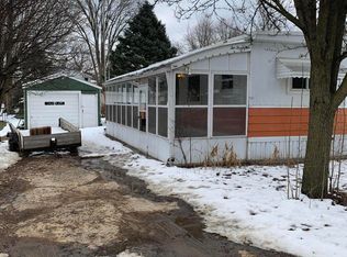 235 Watts St, Jackson, MI 49203