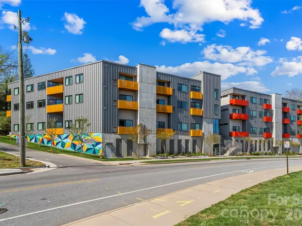 68 Craven St #312, Asheville, NC 28806