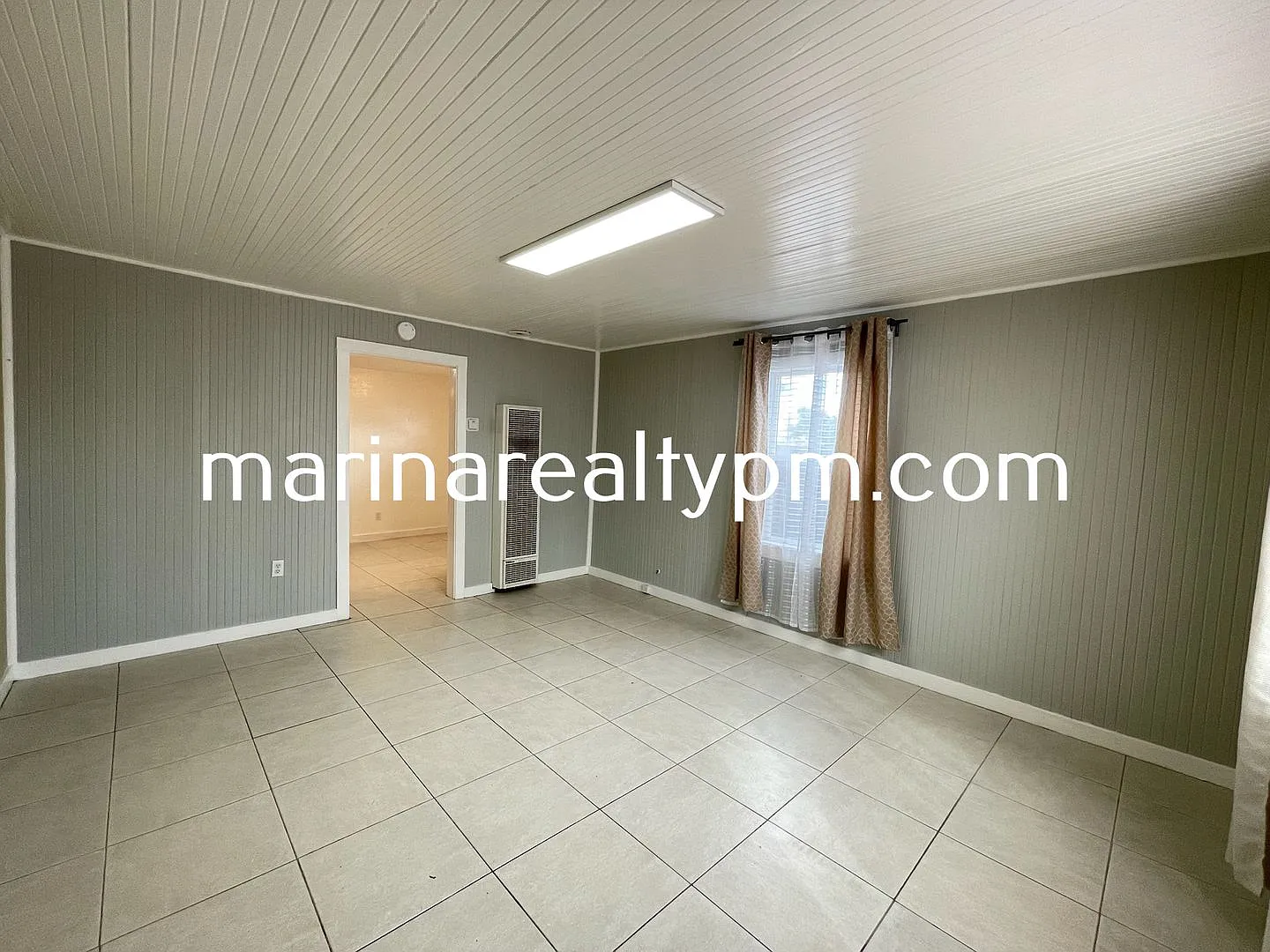 Welcome home to this 1 Bedroom 1 bath cozy cottage — Photo 2
