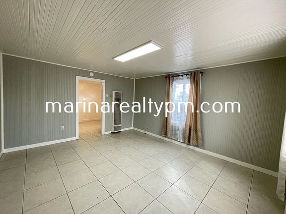2nd image of 426 Springs Rd