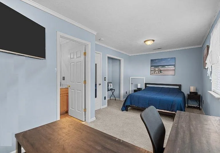 4401 Southfield Ct — Photo 10