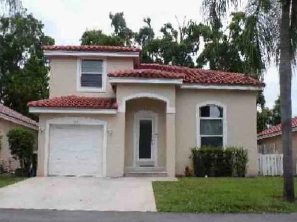 6054 NW 45th Way, Coconut Creek, FL 33073