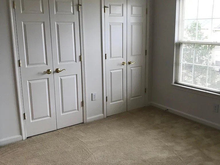 111 Oriole Ct — Photo 8