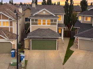 235 W Cougar Plateau Way SW, Calgary, AB T3H 5S3