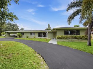 1000 WYOMING Avenue, Fort Lauderdale, FL 33312