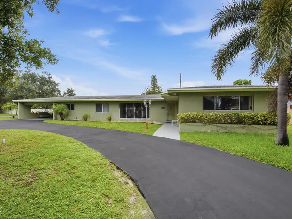 1000 WYOMING Avenue, Fort Lauderdale, FL 33312