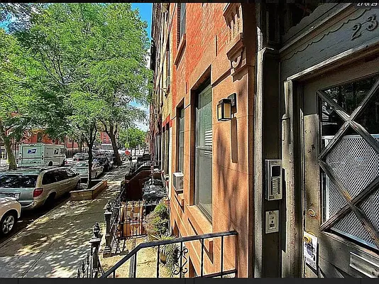 Rented by Corcoran | media 20