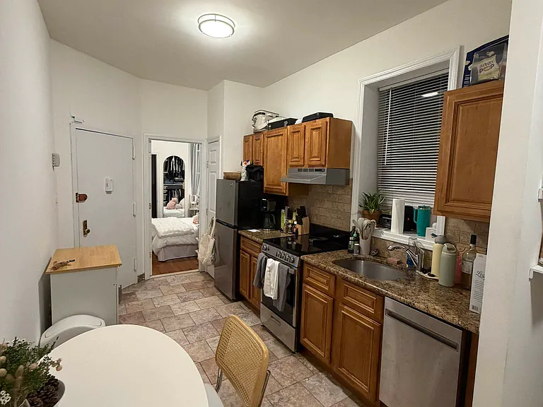 405 E 90th St #5B — Photo 15
