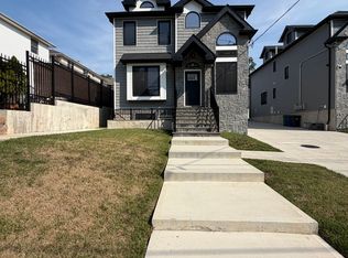 (Undisclosed Address), Staten Island, NY 10309