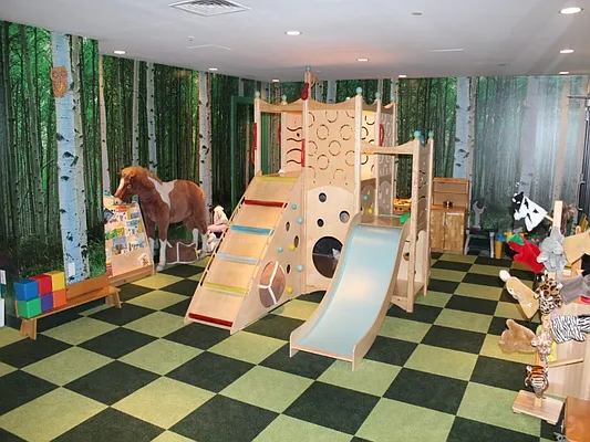 Rented by Sotheby's International Realty | media 30