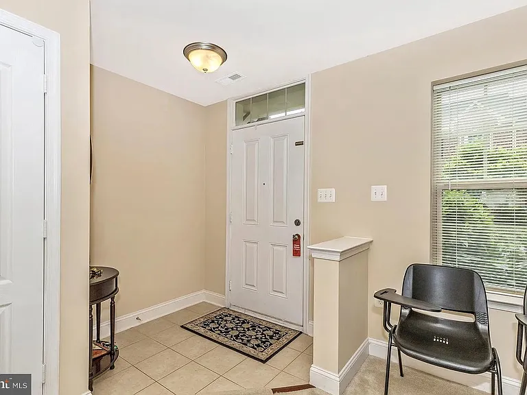 11882 Country Squire Way — Photo 34