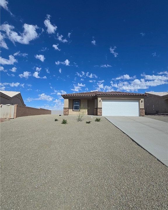 1st image of 2141 E Crystal Drive