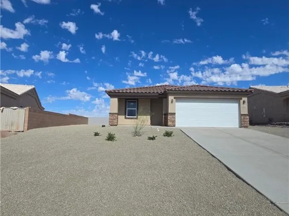 2141 E Crystal Dr, Fort Mohave, AZ 86426