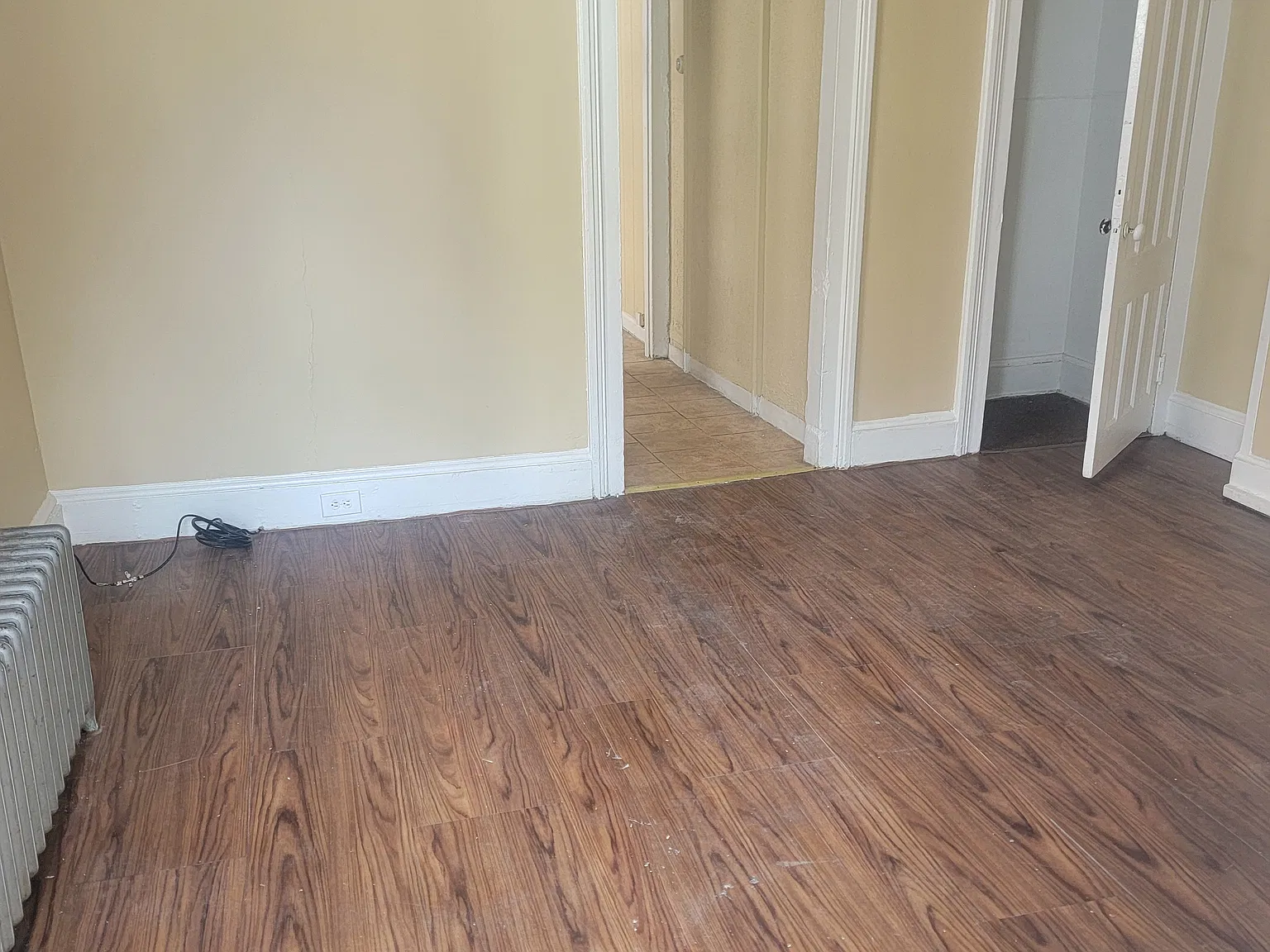 Studio, 800 sqft, $975 — Photo 4