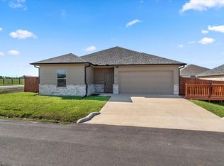 301 Hoover Rd, Mabank, TX 75147