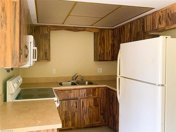 4th image of 1844 Lavonia Ln