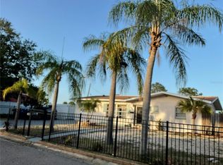 3680 Whiting Dr SE, Saint Petersburg, FL 33705