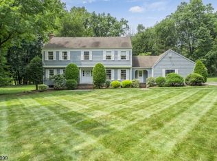 8 Long Branch Way, West Orange, NJ 07052