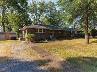 135 Marshall Cir, Oak Ridge, TN 37830