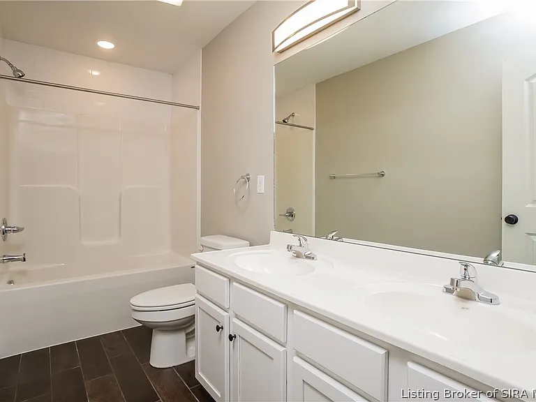 2072 S Sarah Dr — Photo 13