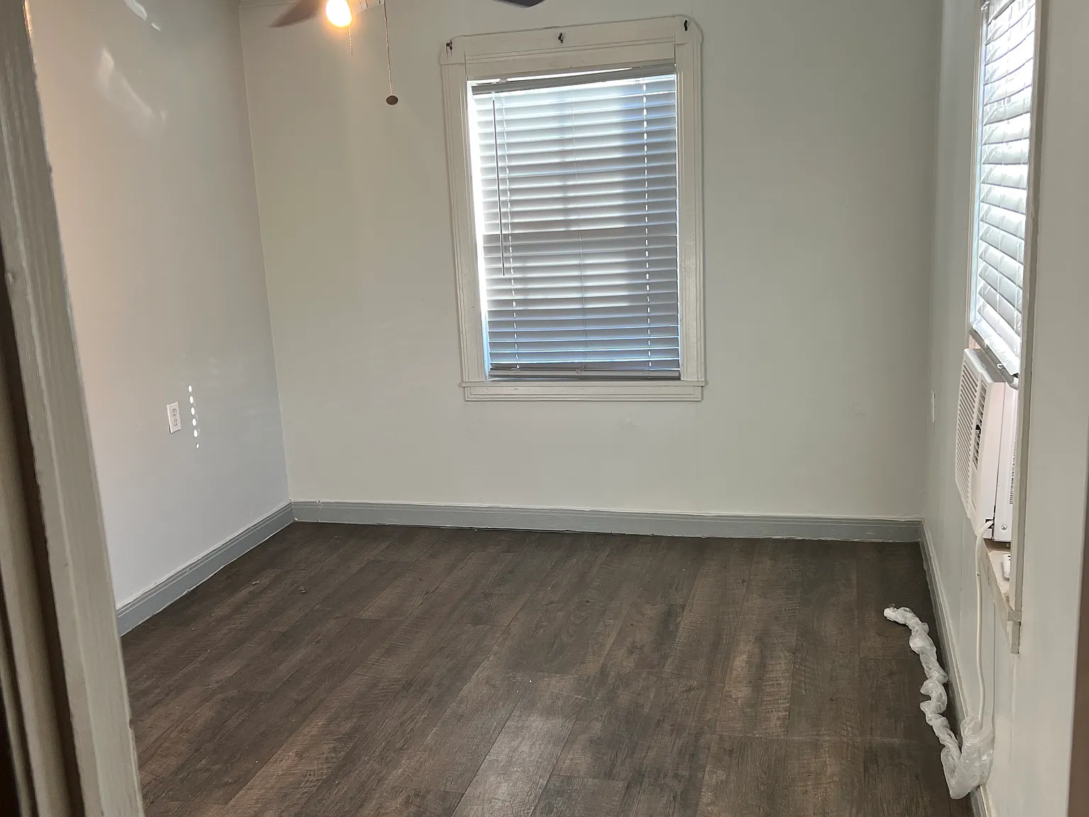 1 bed, 1000 sqft, $1,000 — Photo 3