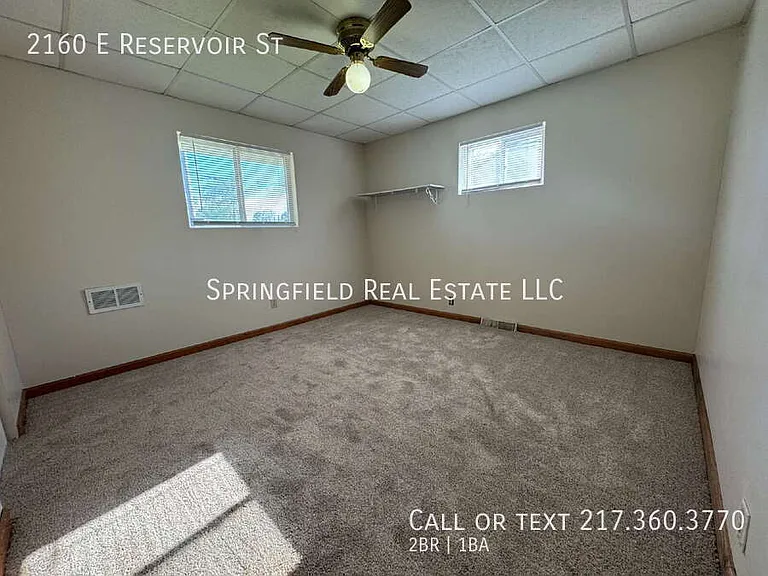 2160 E Reservoir St — Photo 13