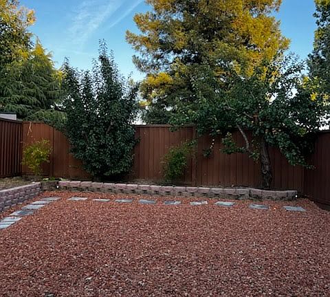 3rd image of 37840 Essanay Pl