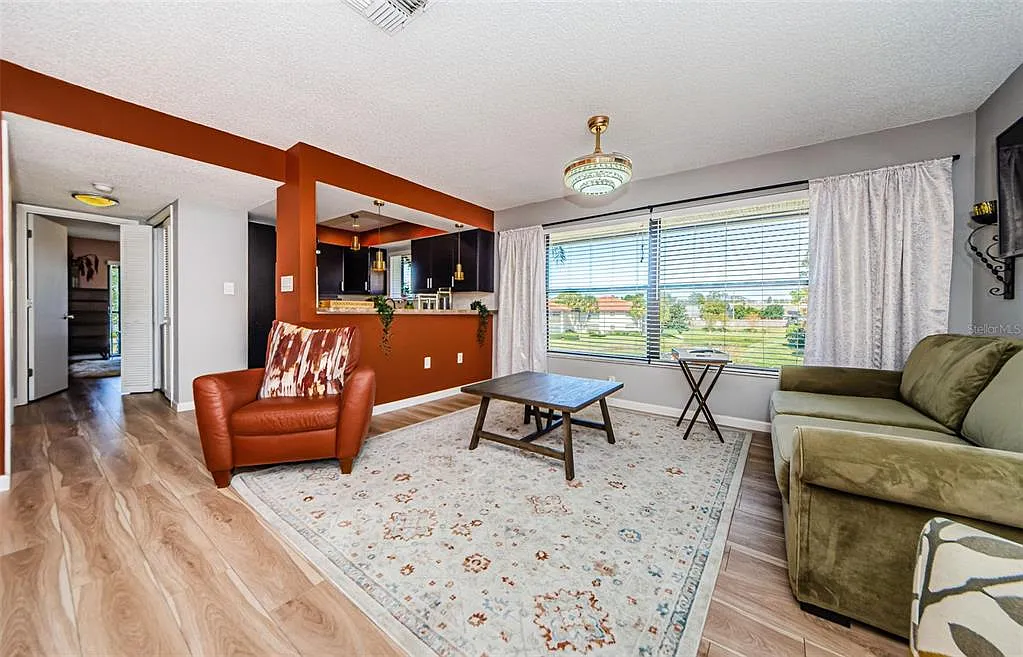 1 bed, 1.5 bath, 750 sqft, $1,750 — Photo 4