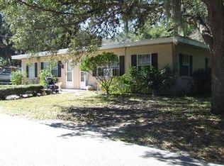 816 Carolina Ave, Tarpon Springs, FL 34689