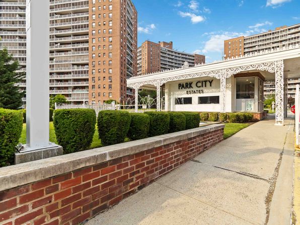 6125 98th St APT 2H