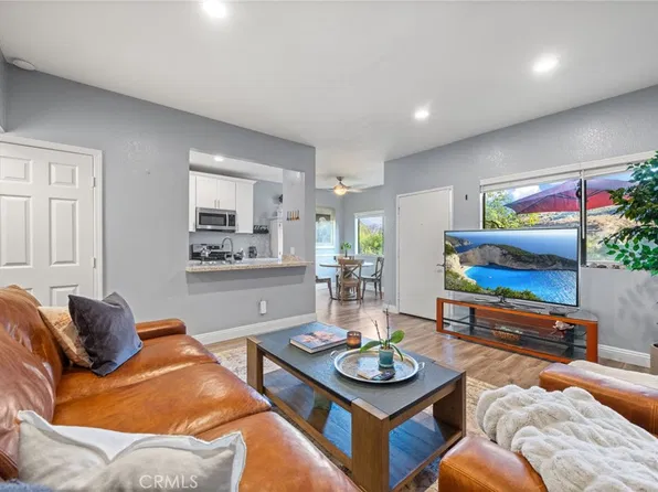 158 Maegan Pl APT 7, Thousand Oaks, CA 91362