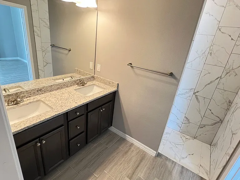 238 Silverfrost St SE — Photo 14