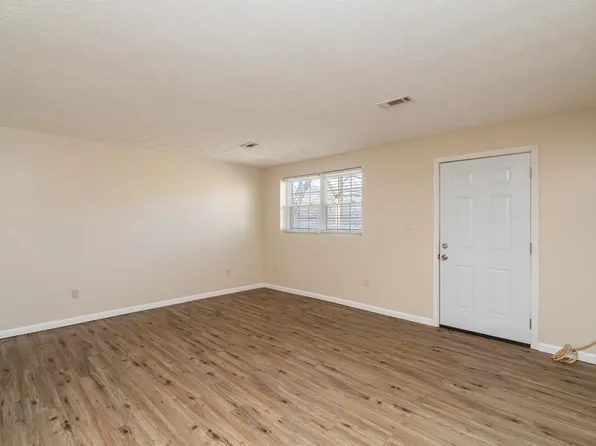 2829 Colt Dr #3, Knoxville, TN 37918