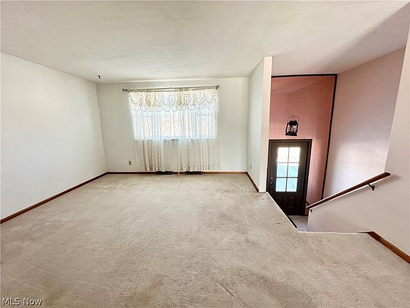 2nd image of 115 Murphy Ave