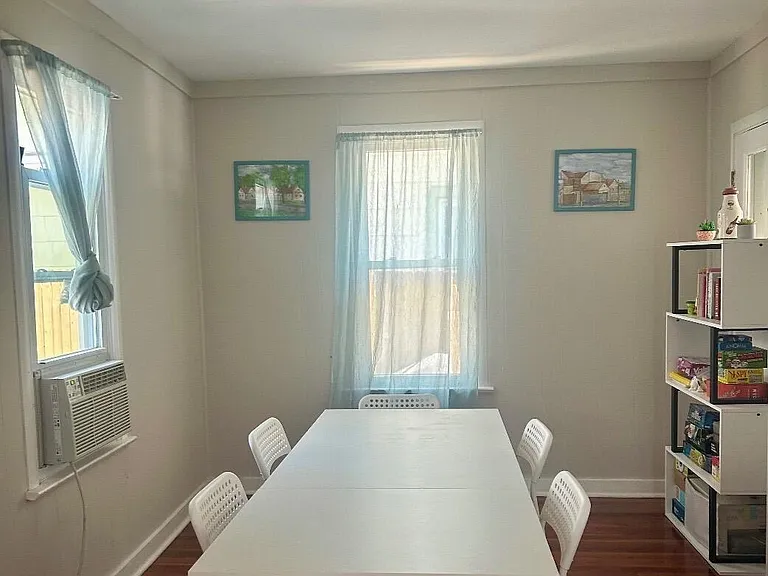 105 Webb Ave — Photo 12