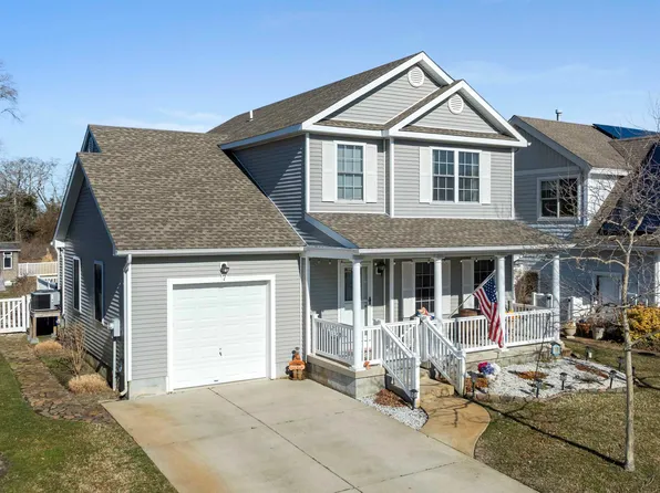 7 N 6th St, Del Haven, NJ 08251